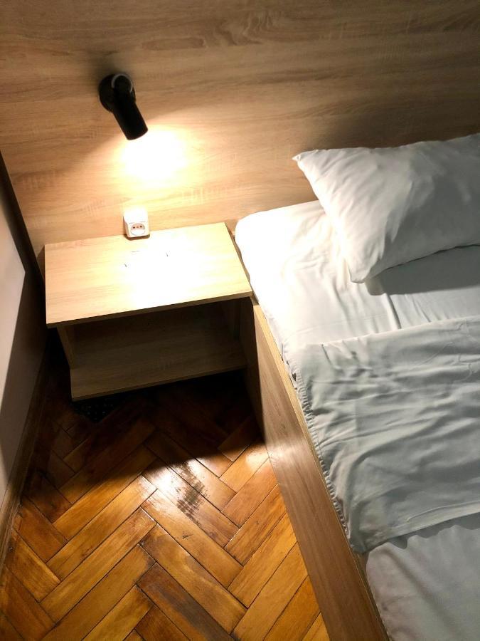 Romantic - Center 5 15 Apartment
