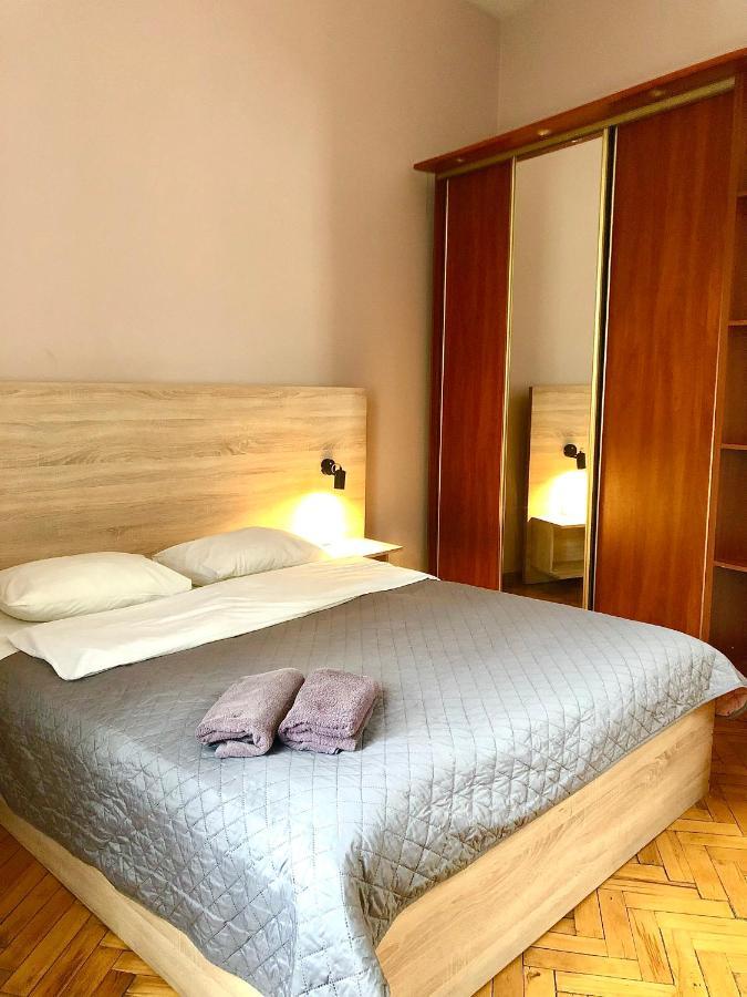 Apartment Romantic - Center 5 15 *
